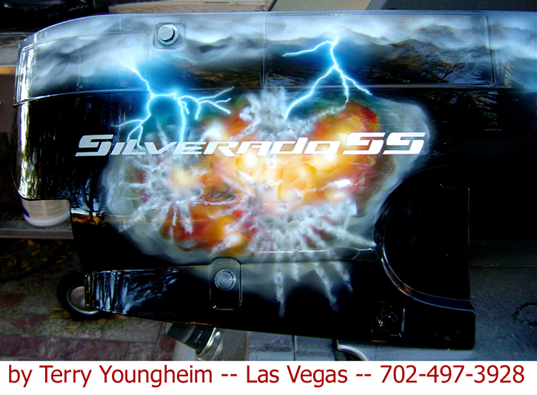 lightning effects airbrushing by Terry Youngheim vspace=4><br>

<img src=